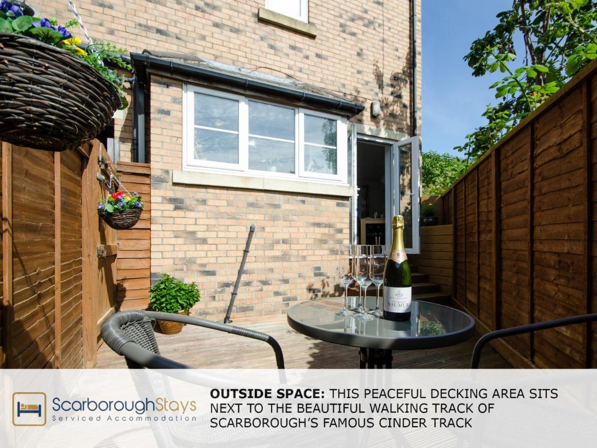 Candler Lodge - 3 Bedroom Townhouse With Parking - Patio Area & Seating Скарборо Екстер'єр фото