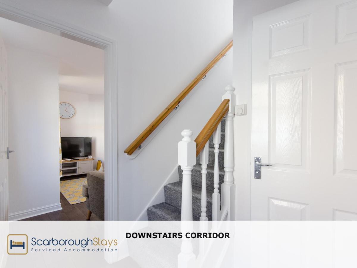 Candler Lodge - 3 Bedroom Townhouse With Parking - Patio Area & Seating Скарборо Екстер'єр фото