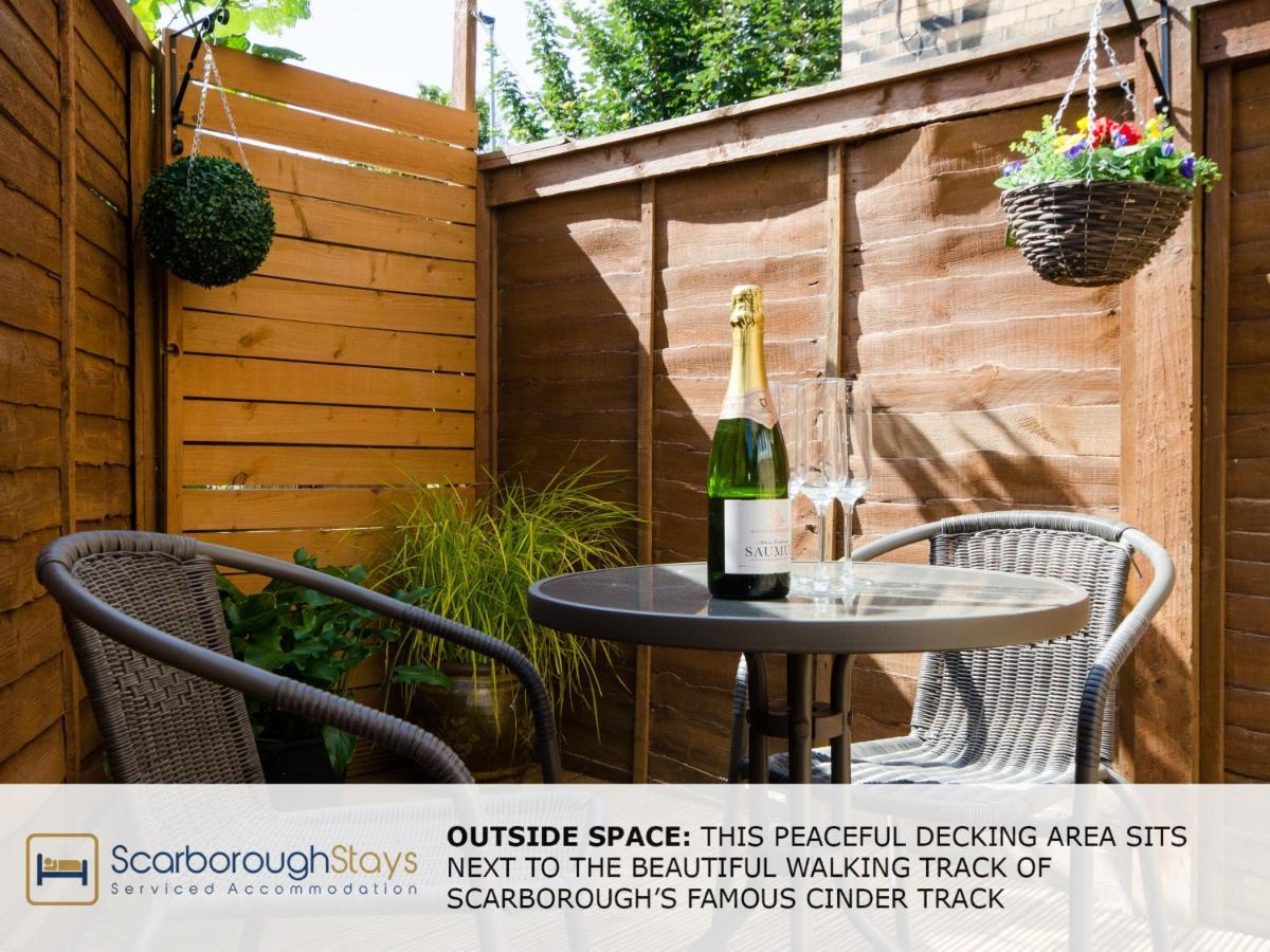 Candler Lodge - 3 Bedroom Townhouse With Parking - Patio Area & Seating Скарборо Екстер'єр фото